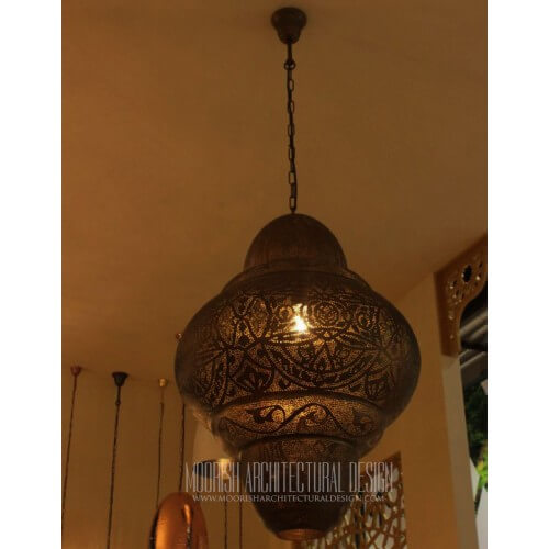 High-end Moroccan lighting 